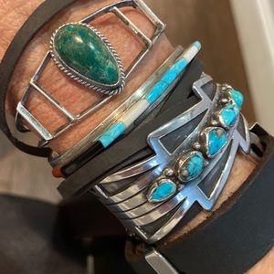 Vintage Native American SS/green Turquoise Cuff
